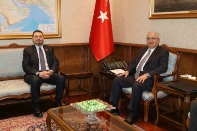 Bakan Güler Suudi Arabistan’ın Ankara Büyükelçisi Abualnasr’ı kabul etti