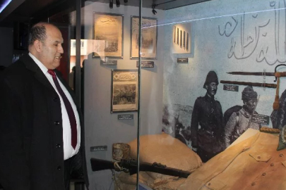The Çanakkale Mobile Museum Truck is in Osmaneli