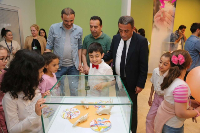 Küçükçekmece Belediyesi’nden dünya otizm farkındalık günü’nde anlamlı sergi