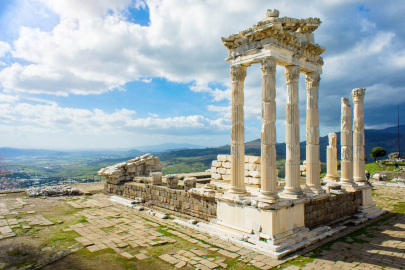 Bergama: Tarihi ve Kültürel Bir Hazine
