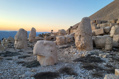 Nemrut Dağı’na bayramda yoğun ilgi