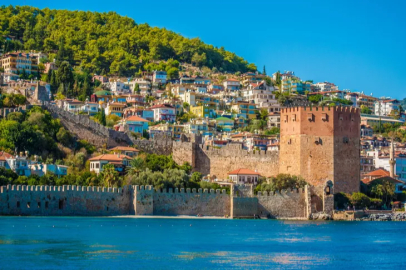 The future of the tourism sector in Alanya was discussed