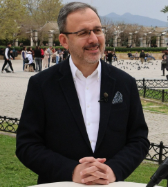 Dr. Mehmet Kasapoğlu: "Gönlümüz, kalbimiz ve dualarımız Gazze halkıyla"