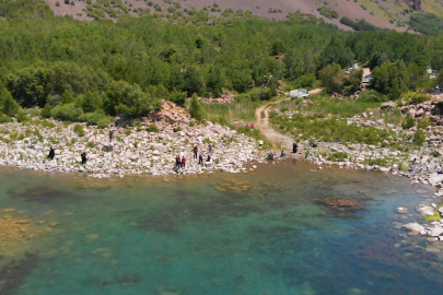 Nemrut Krater Gölü yerli ve yabancı turistleri ağırlıyor