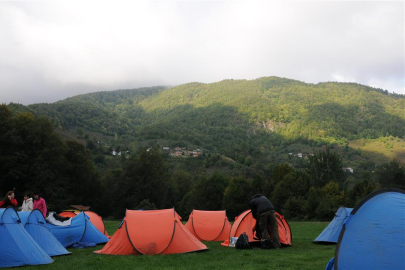 Cep yakan otel fiyatları vatandaşları çadır turizmine yöneltti