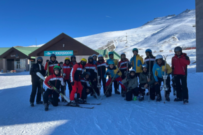 Uluslararası Öğrenciler Konaklı'da Kayakta Buluştu