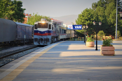 Van-Tahran Arası Tren Seferleri Yeniden Başlıyor