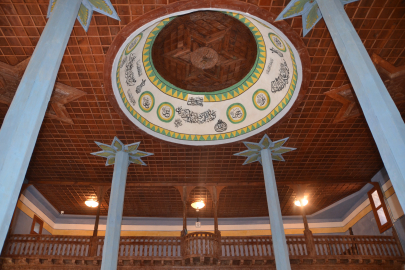 600 Yıllık Sarıhacılar Camii Eserlerini Bekliyor