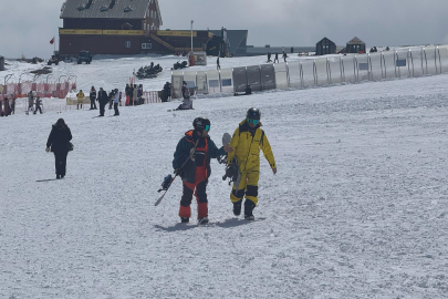 Erciyes’e kar yağdı, sezon uzadı