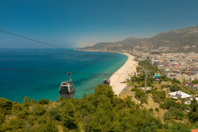 Turizmde bu yıl için hedef açıklandı: 65 milyar dolar gelir