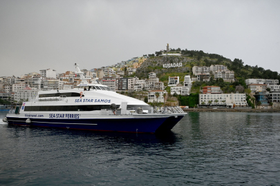 Kuşadası’ndan Yunanistan’ın Sisam Adası’na feribot seferleri başladı