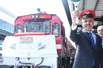Turistik Diyarbakır Ekspresi sefere başladı