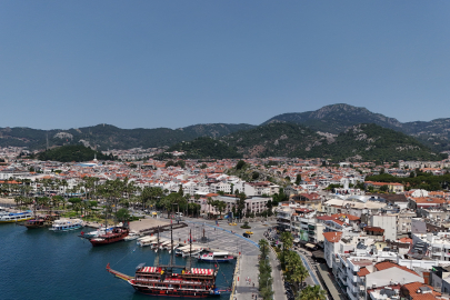Marmaris’te 5,8 Şiddetinde Deprem Paniğe Yol Açtı