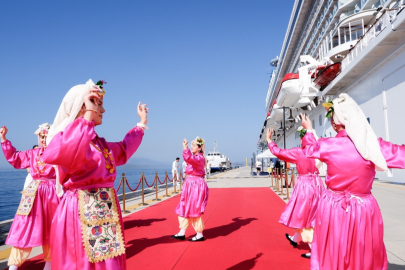 Malta Bayraklı AROYA Cruises Bodrum’a İlk Seferini Yaptı