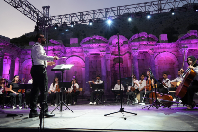 Sagalassos’ta İlk Gece Gösterisi: Anadolu Ateşi Büyüledi