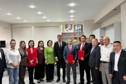 Antalya İle Kırgız Gazetecileri Kardeşlik Protokolü İmzaladı