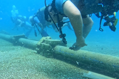 Konyaaltı Sahilinde Deniz Tabanı Atıklardan Temizlendi