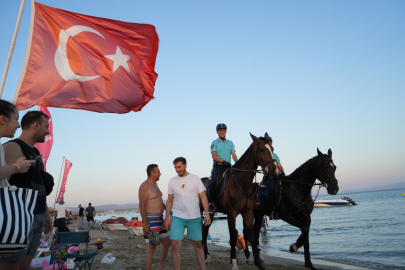 Ayvalık Sahillerinde Atlı Jandarma Birliği Görev Başında
