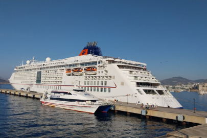 Bodrum’a Europa 2 Gemisiyle 481 Turist Geldi