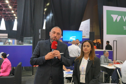 Aşkın Koç Antalya Turizm Fuarında Eda Erbek Röportajında