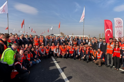 İnegöl, Yeni Köprülü Kavşakla Ulaşıma Rahatlık Getirdi