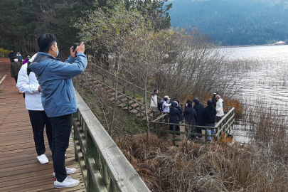 Bolu’nun Gözde Turizm Merkezi Abant Gölü Hafta Sonu Doldu Taştı