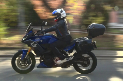 İspanya’dan Türkiye’ye Motosikletle Gelen Yağmur Yeşim Akbaş’ın Yol Serüveni