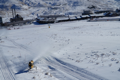 Erciyes Kayak Merkezi, Yapay Karlamayla Sezonu Uzatıyor