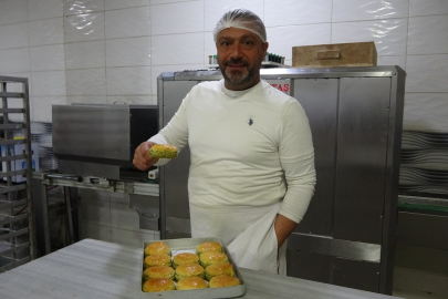 Kilis'te 37 yıllık ustadan 'burger tatlı'