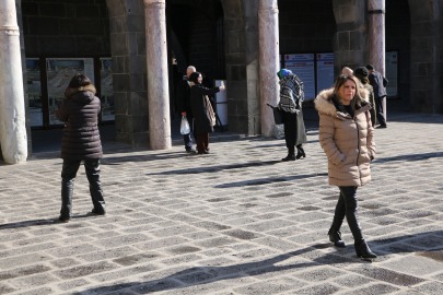Soğuk havalar Diyarbakır turizmini durdurmadı
