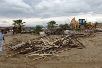 Side, Büyük Plaj’daki 15 İşletme Yıkıldı