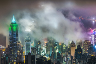 İran’ın saldırıları Dubai'nin Körfez turizmini sarsıyor