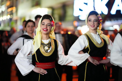 Manisa Mesir Festivali coşkusu sokaklara taştı