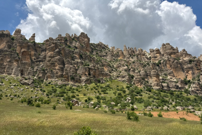 Güneydoğu'nun Kapadokya'sı keşfedilmeyi bekliyor