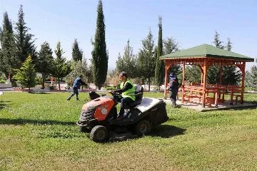 Haliliye’de parklar yaza hazırlanıyor