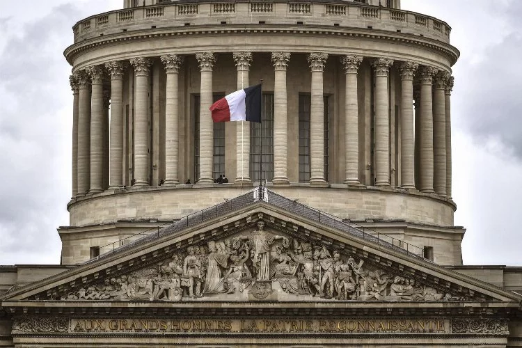 Fransa'da Pantheon'un 35 metrelik üst katı halka açıldı