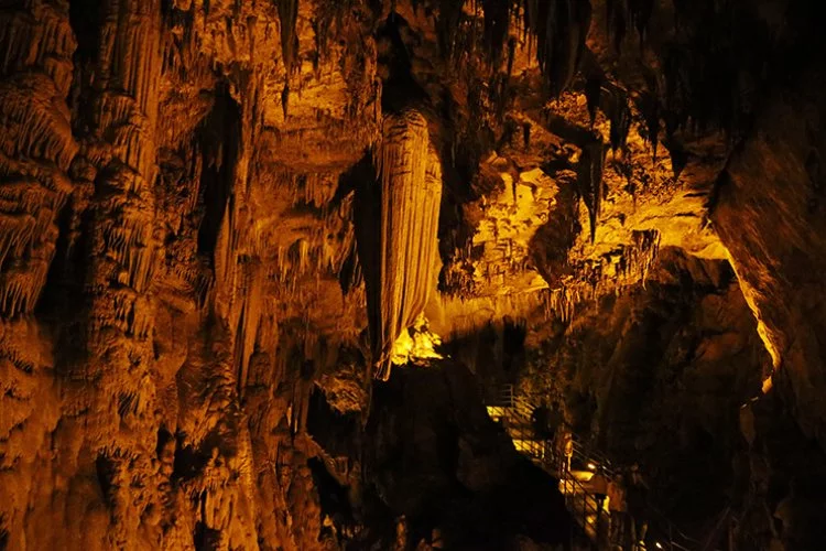 "Medeniyetler beşiği" Antalya, mağaralarıyla da turist çekiyor