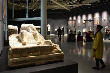 Türkiye'nin ilk nekropol müzesi Antalya'da açıldı